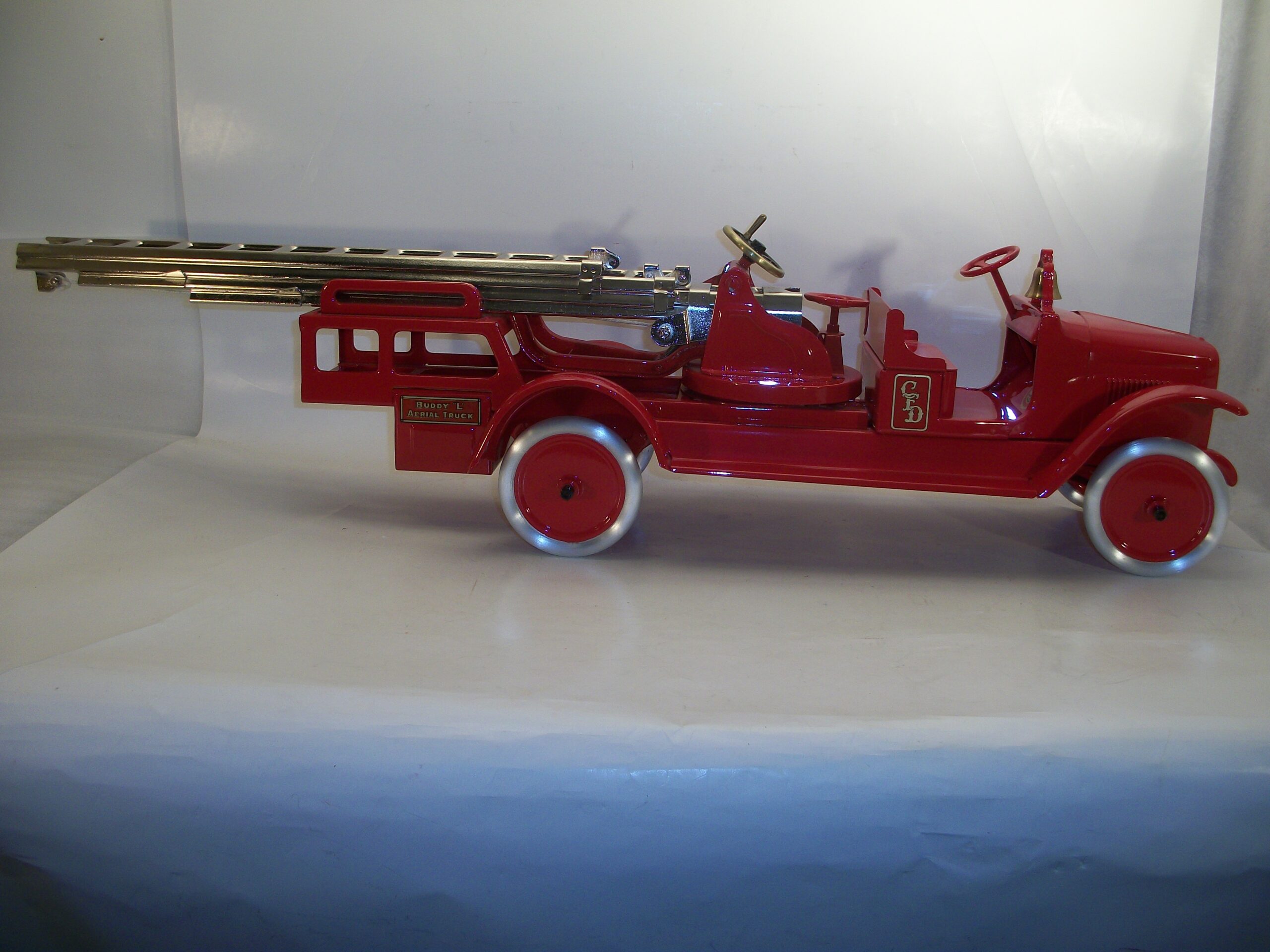 問屋直販光球商会 AERIAL LADDER FIRE ENGINE ブリキ フリクション 1950年代 当時物 日本製 箱付 消防車 はしご車 雑貨 自動車